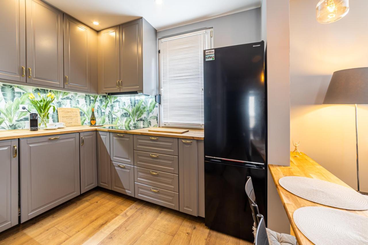 Apartment G15
